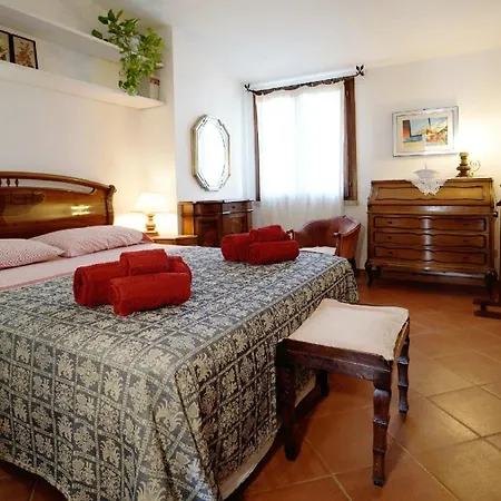 Casa Catalina, Ampia, Luminosa E Con Vista Mare * Cannigione